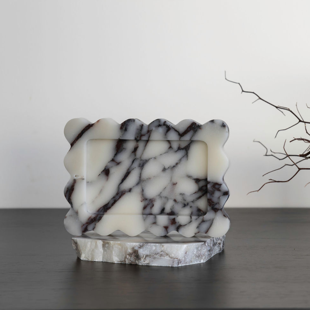 Palazzo Small Scalloped Tray & Incense Holder