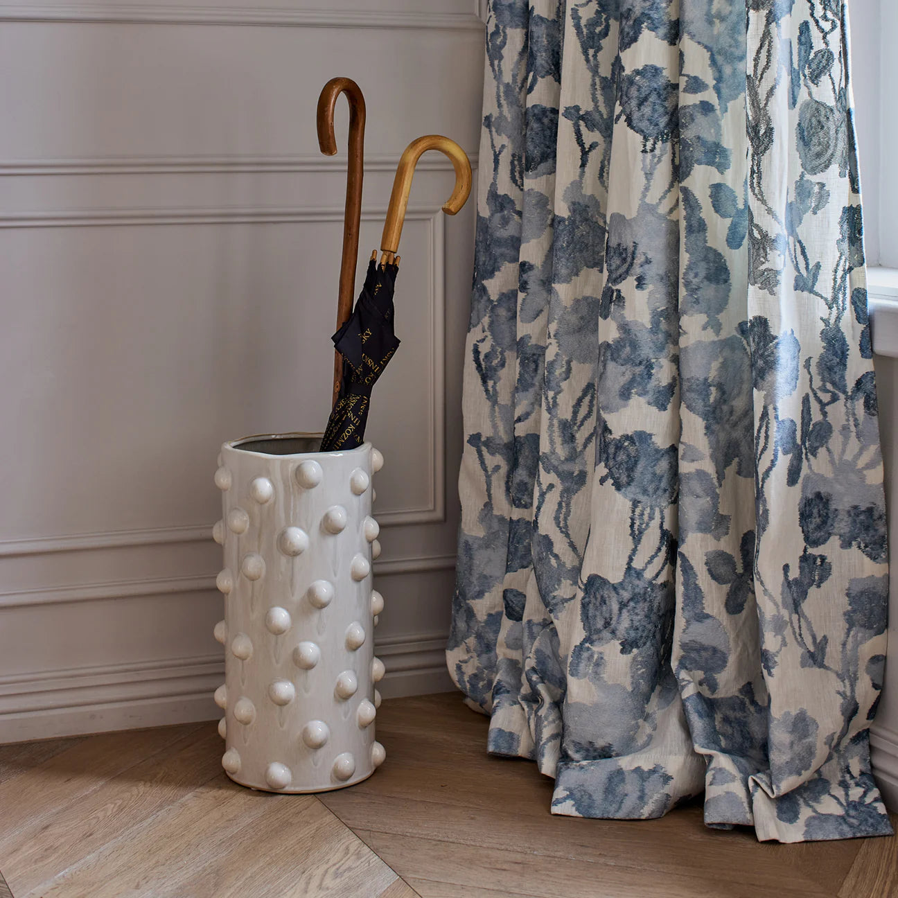Brooklyn Bobble Umbrella Stand